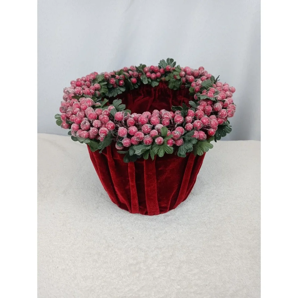 Vintage‎ Bath & Body Works Wicker Christmas Basket Red Berry Poinsettia Liner